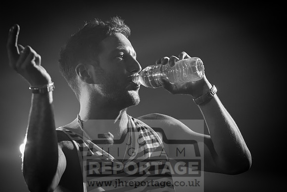 2014-07-05 - Matt Cardle Carnival-MixHi-3545