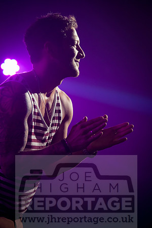 2014-07-05 - Matt Cardle Carnival-MixHi-3553