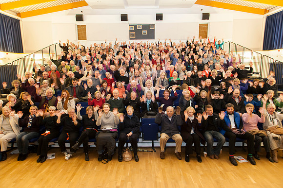 2012-12-02 - SScreen Audiences CLo-3263