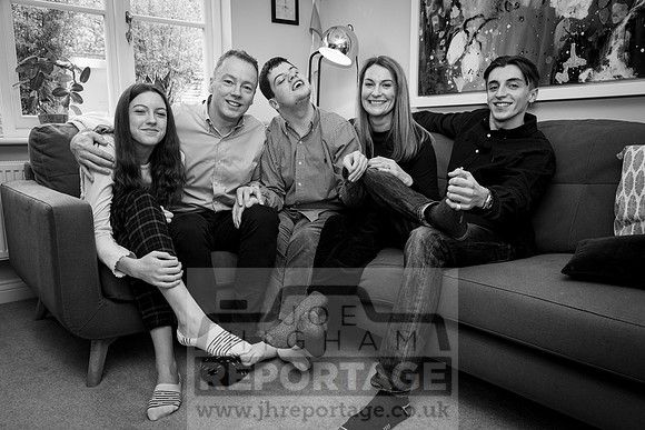 2019-11-17 - StandenAutumn-HIRESBW-4255